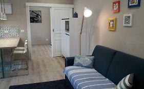 9 House Ortigia